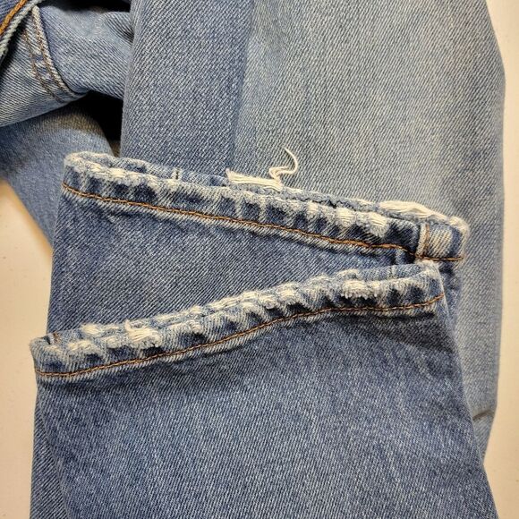 Levi's 501 T Women's Button Fly Blue Distressed Jeans Denim Size 29 Tapered - Picture 12 of 14